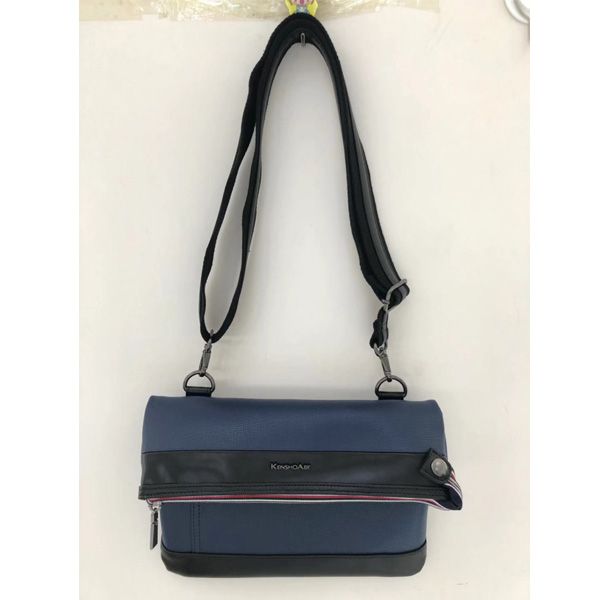 男性用ショルダーバッグ